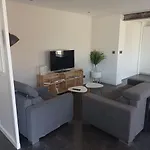 Charmante Maison Avec Piscine Entre Et Σπίτι διακοπών