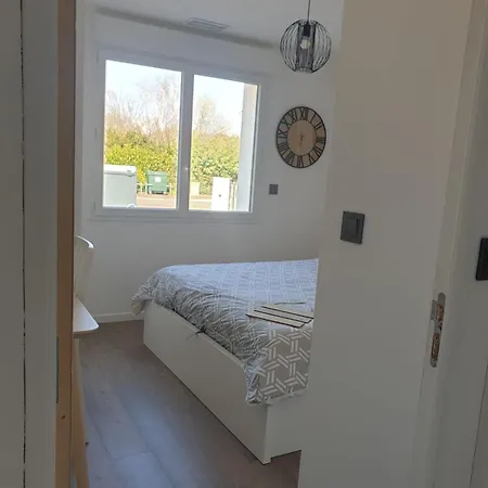 Charmante Maison Avec Piscine Entre Et