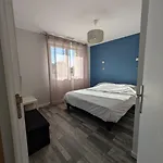 Nyaraló Charmante Maison Avec Piscine Entre Et