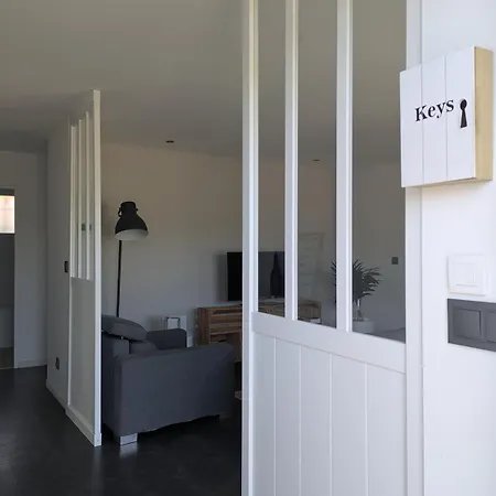 Casa vacanze Charmante Maison Avec Piscine Entre Et
