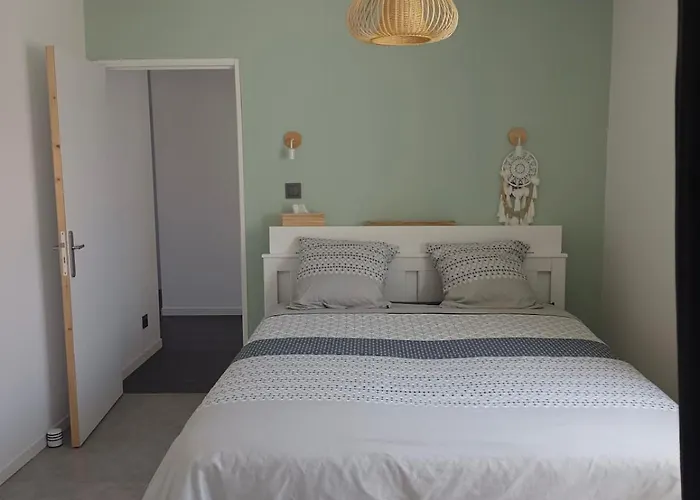 Charmante Maison Avec Piscine Entre Et Vakantiehuis